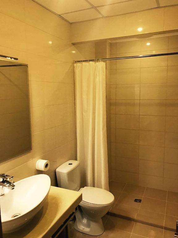 Central Hotel Soroca Bagian luar foto